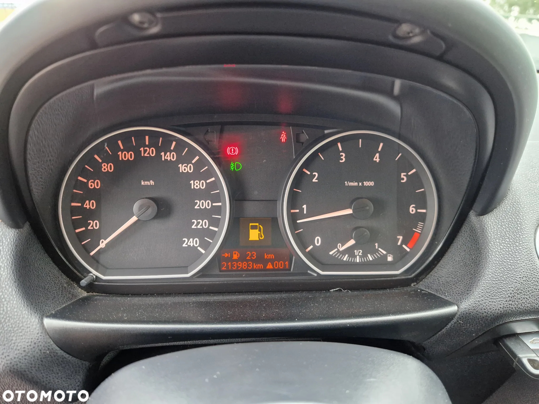 BMW Seria 1 116i - 16