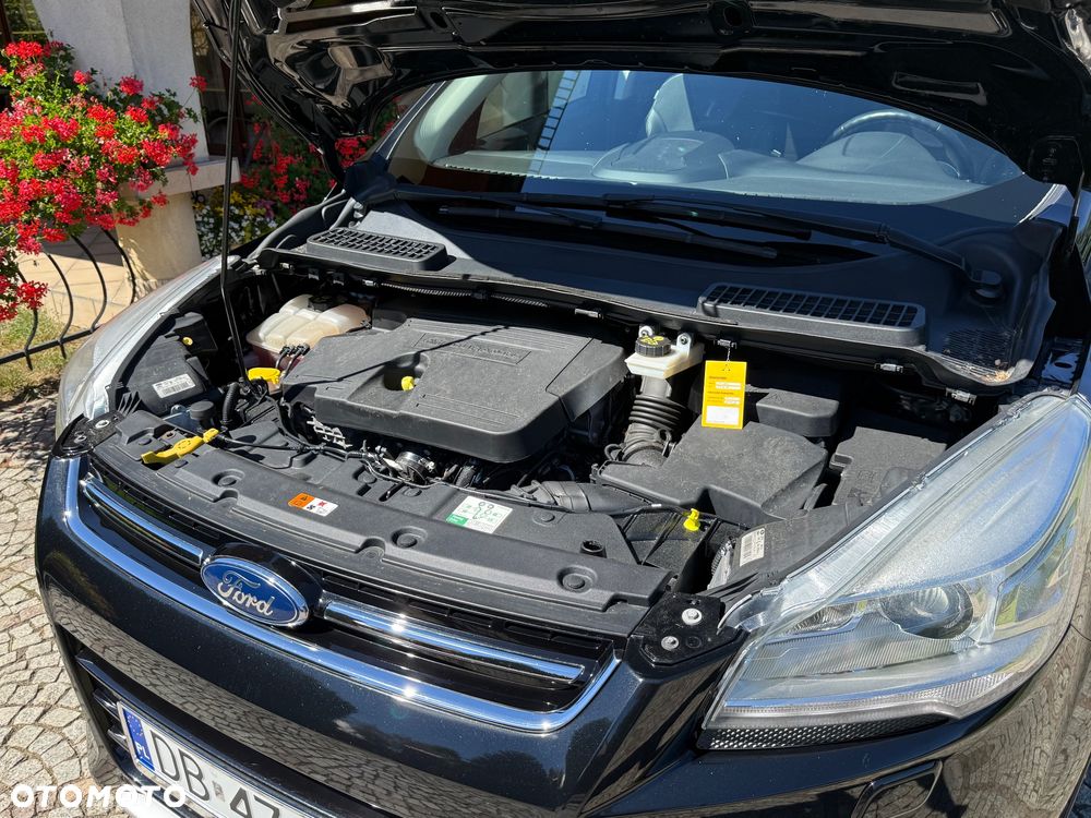 Ford Kuga 2.0 TDCi 4x4 ST-Line - 38