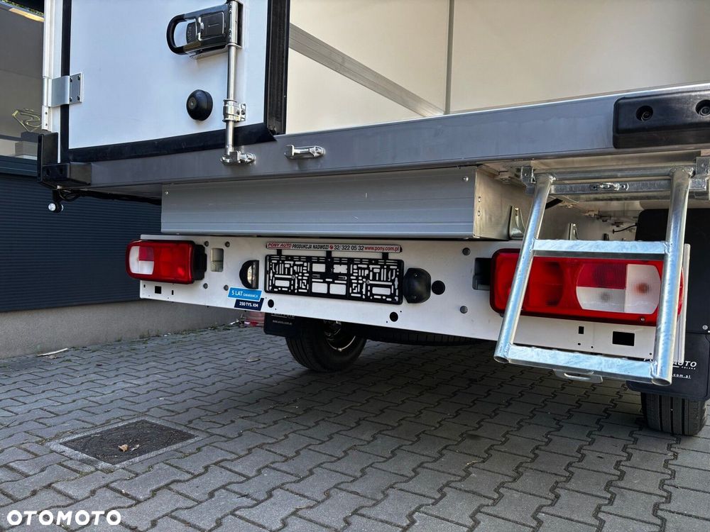 Volkswagen Crafter 35 2.0 TDI 163 KM L3H2 6bm 3m - 28
