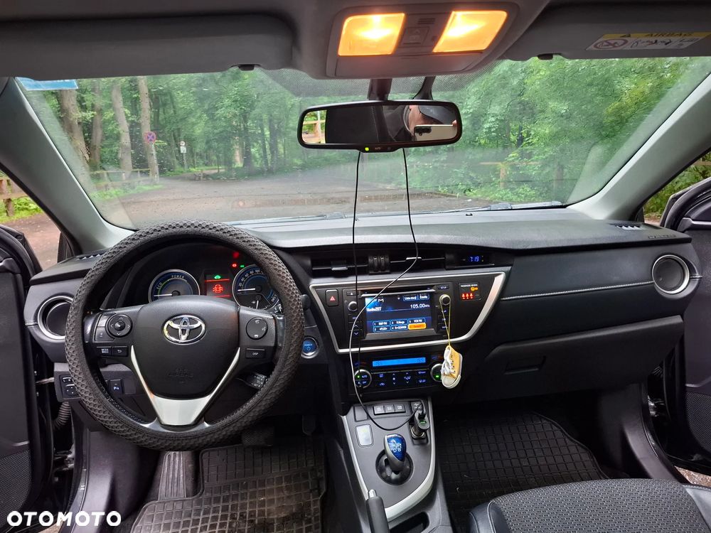 Toyota Auris - 8