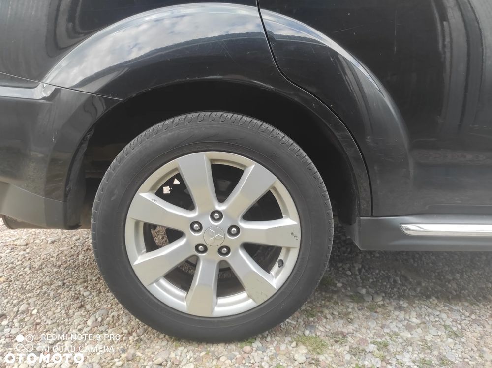 Mitsubishi Outlander - 4