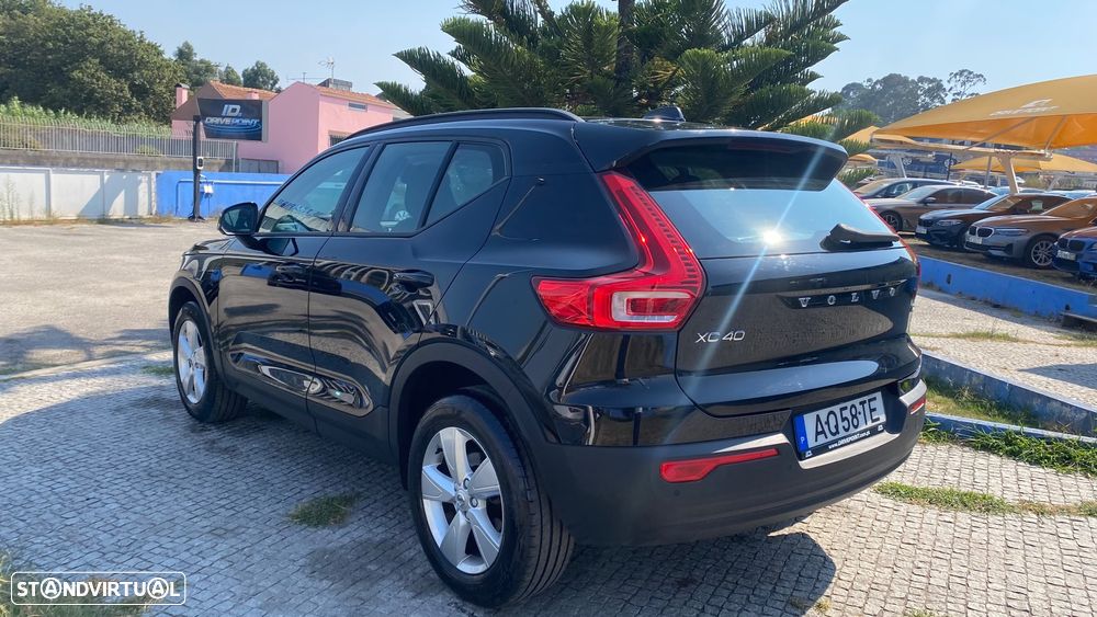 Volvo XC 40 1.5 T2 Momentum Plus - 14