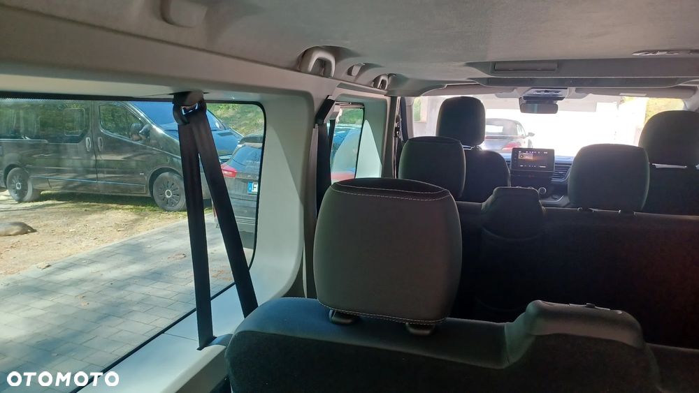 Renault Trafic 2.0 dCi - 15