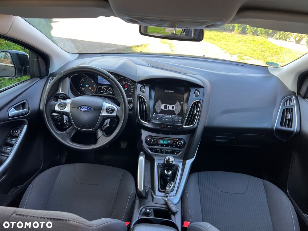Ford Focus - 13