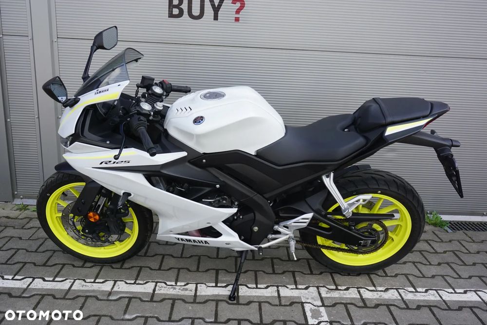 Yamaha YZF - 10
