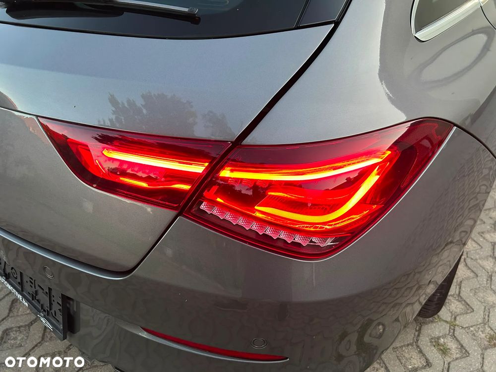 Mercedes-Benz CLA 180 7G-DCT Edition 2021 - 10