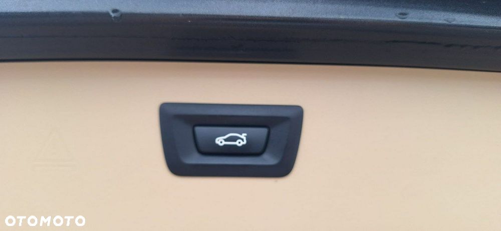 BMW Seria 5 - 21