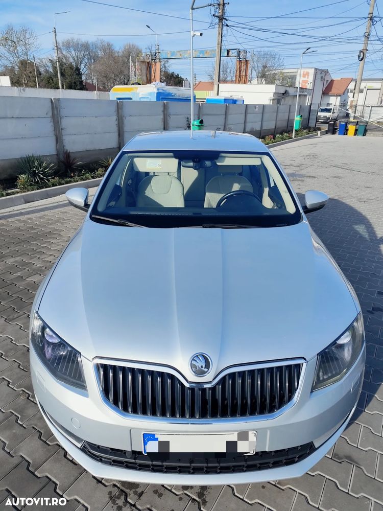 Skoda Octavia 2.0 TDI AMBITION - 1