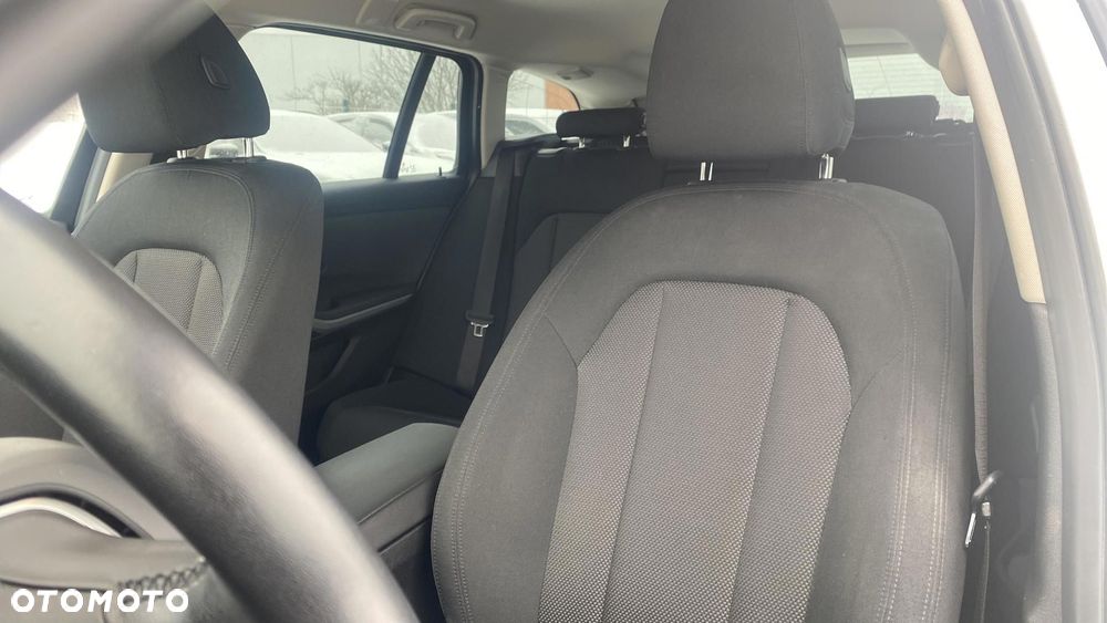 BMW Seria 3 318i Advantage - 17