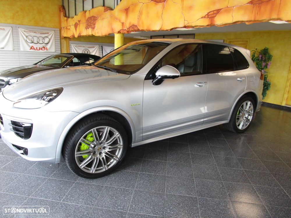 Porsche Cayenne S Tiptronic S - 16