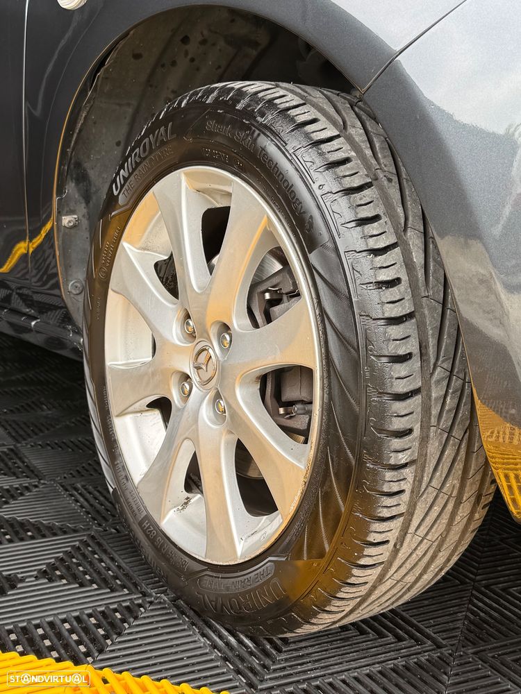 Mazda 2 1.3 MZR Exclusive - 3