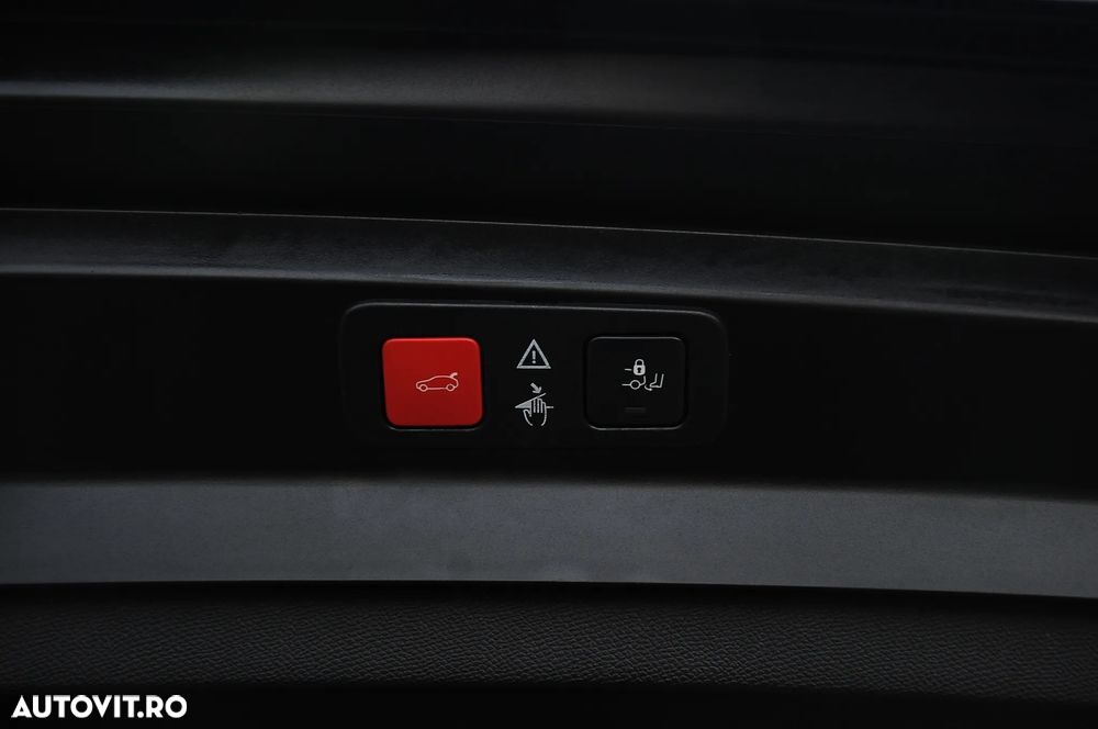 Peugeot 5008 BlueHDI 130 EAT8 Allure - 29