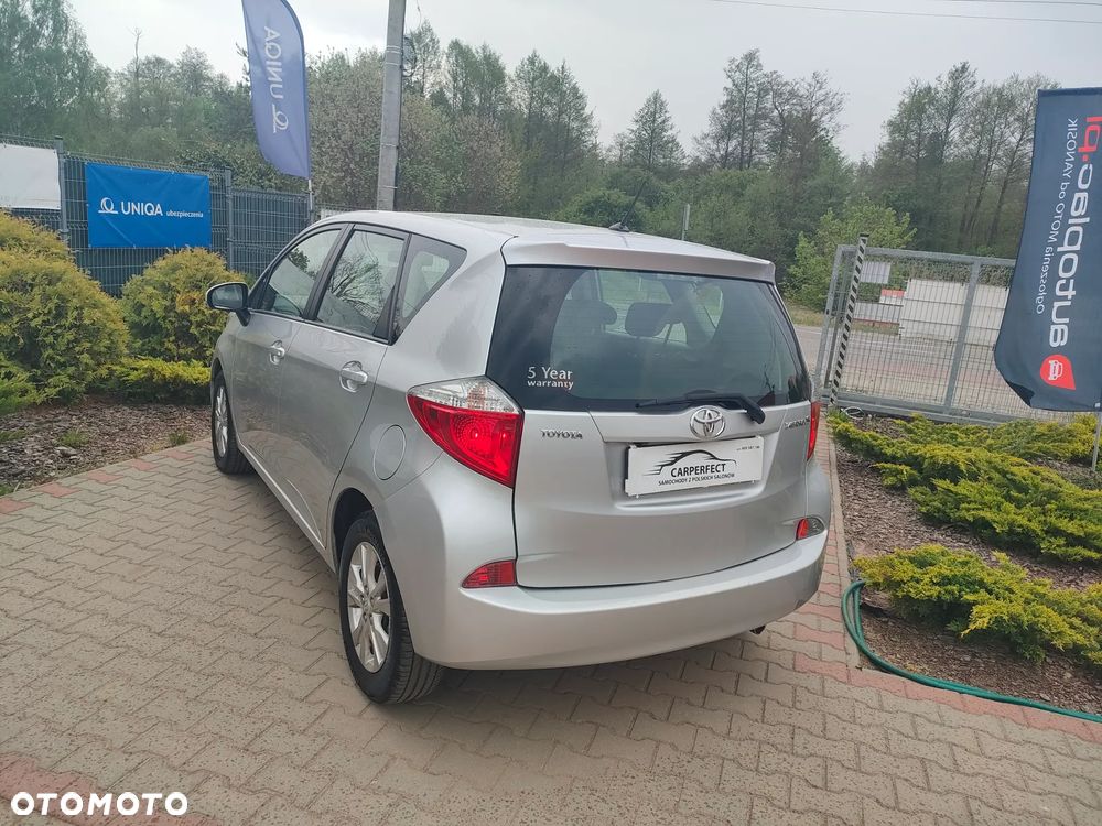Toyota Verso S 1.33 VVT-i Cool - 6
