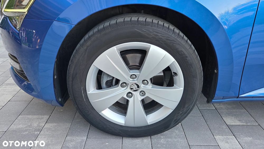 Skoda Superb 1.5 TSI Ambition DSG - 40