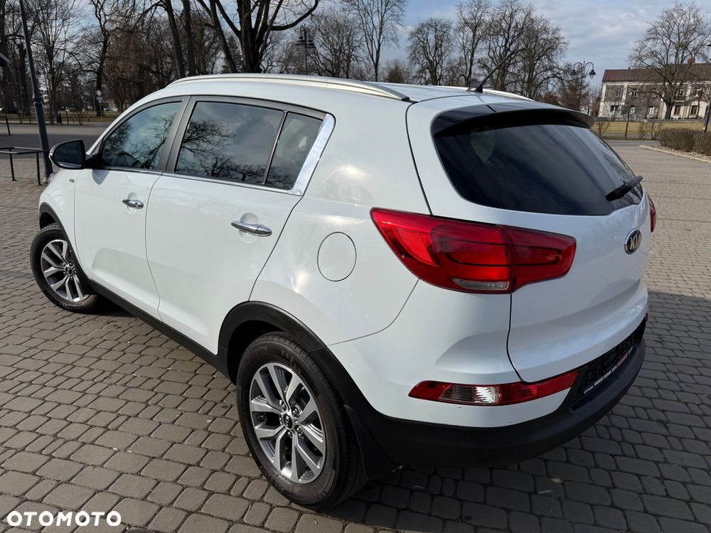 Kia Sportage 2.0 CVVT 4WD Spirit - 9