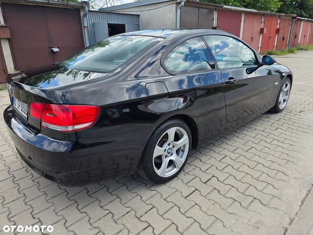 BMW Seria 3 320i Edition Exclusive - 30