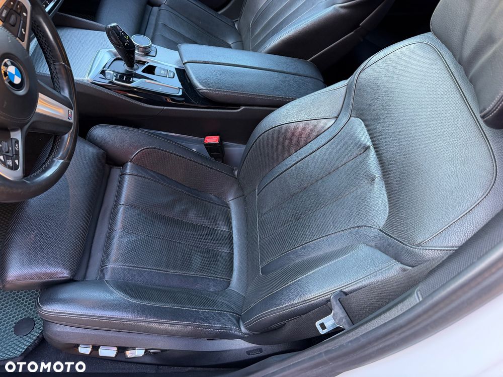 BMW Seria 5 - 21