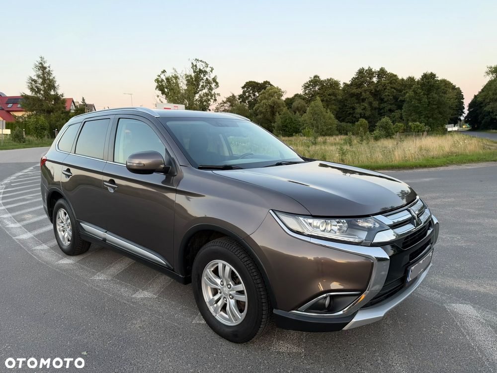 Mitsubishi Outlander 2.0 2WD Active - 21