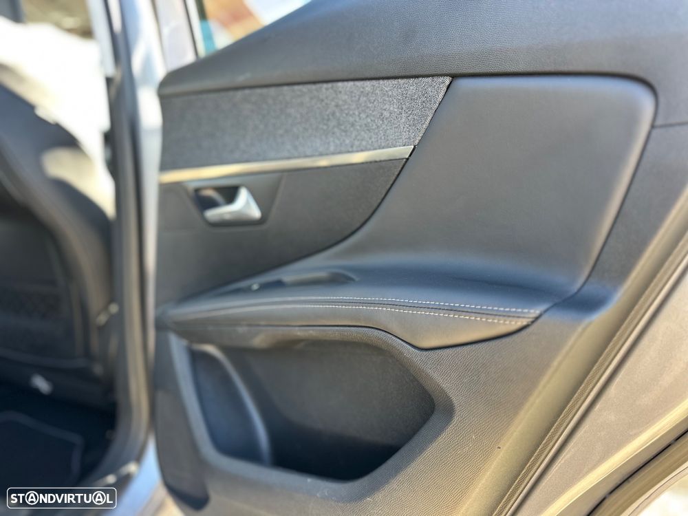 Peugeot 3008 1.6 BlueHDi Allure Grip Control - 39