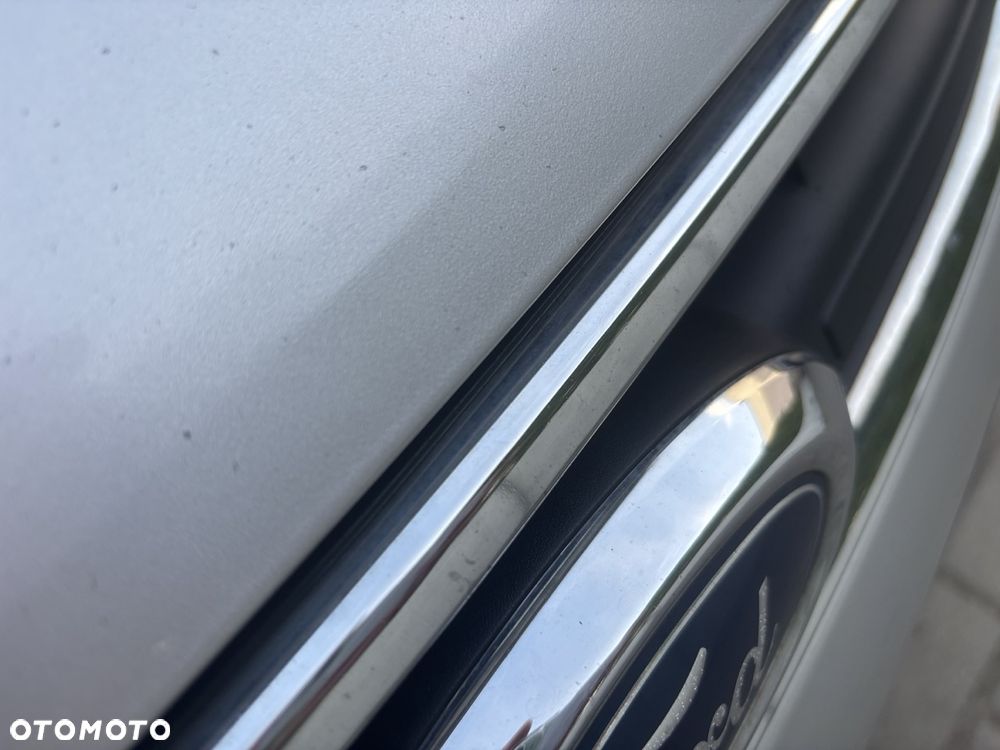 Ford Mondeo 2.0 TDCi Ambiente - 16