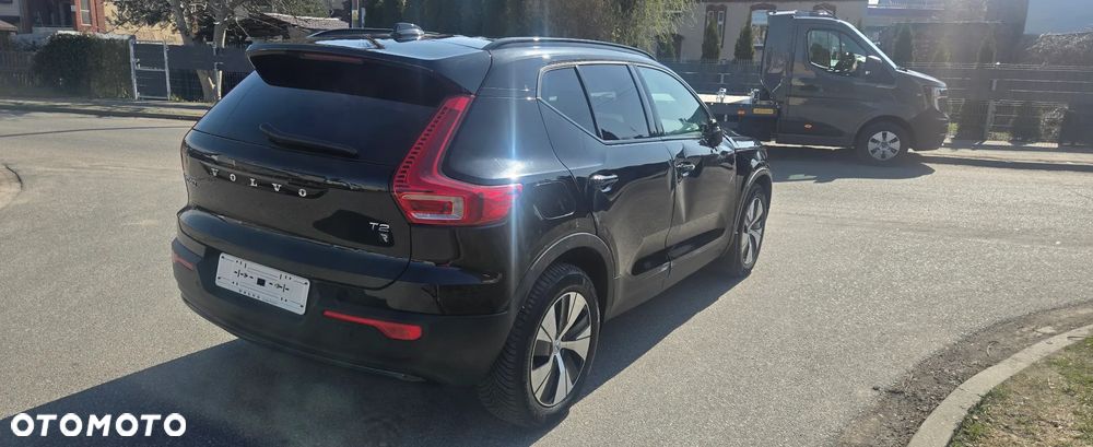 Volvo XC 40 T2 Plus Dark - 6