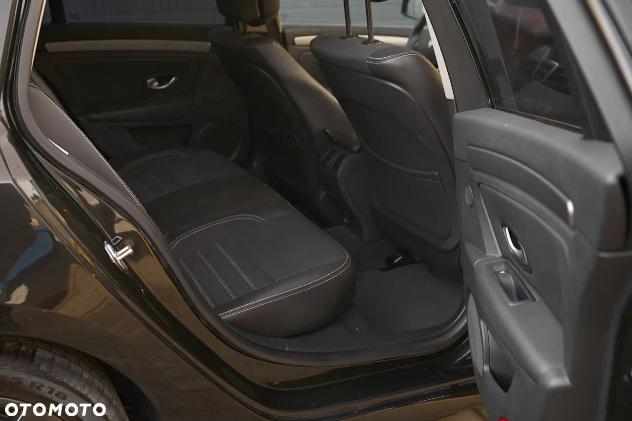Renault Laguna dCi 150 FAP Dynamique - 19