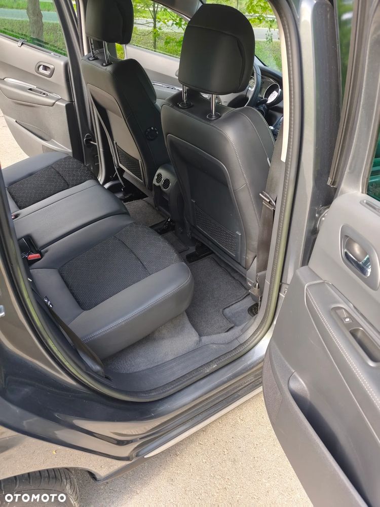 Peugeot 3008 HDi 150 Allure - 12