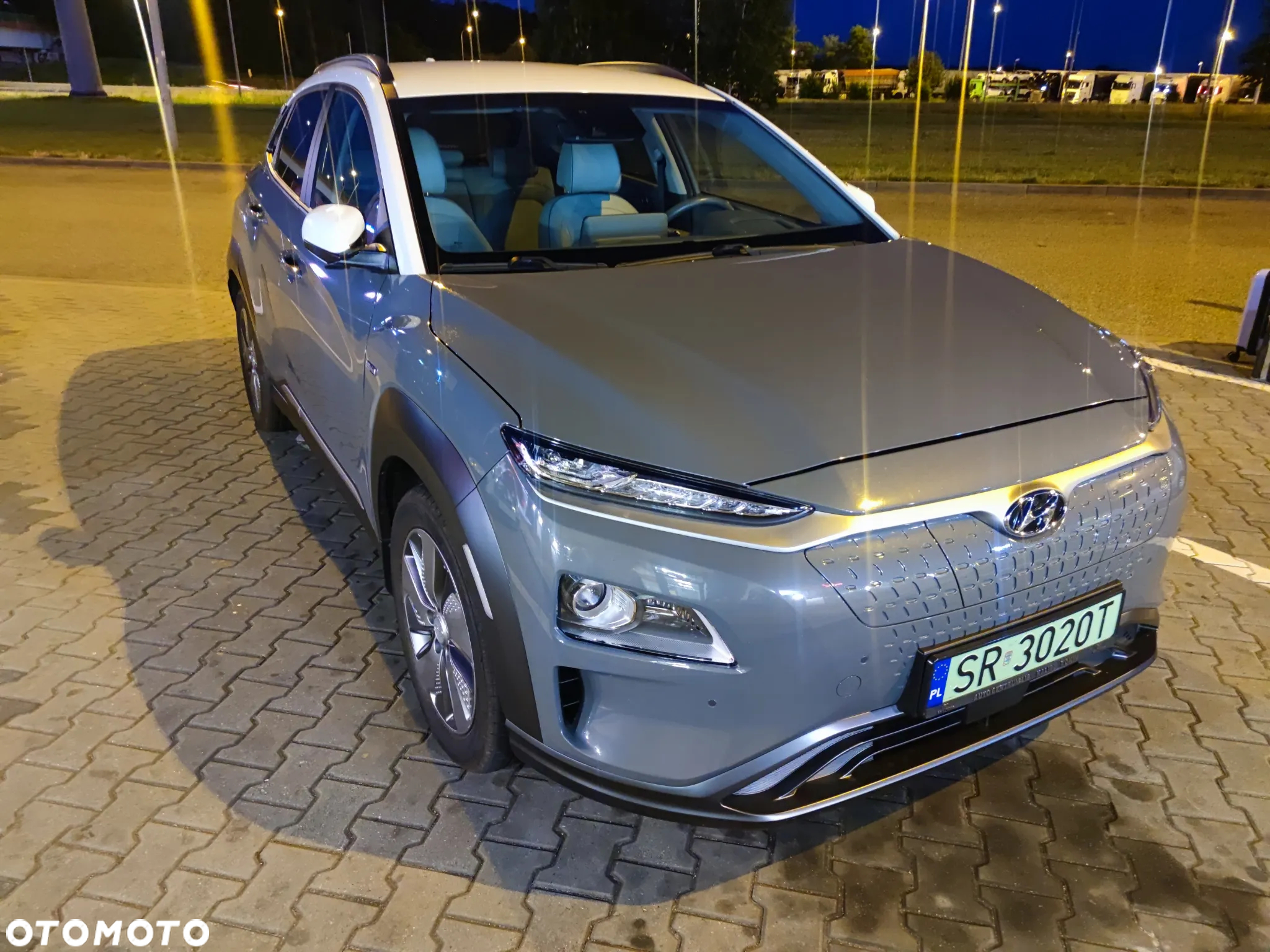 Hyundai Kona Electric 64kWh Platinum - 2