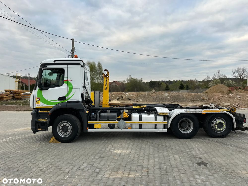 Mercedes-Benz Arocs 2540 - 3