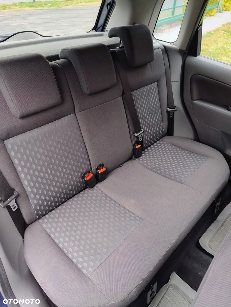 Ford Fiesta 1.4 TDCI Viva - 13