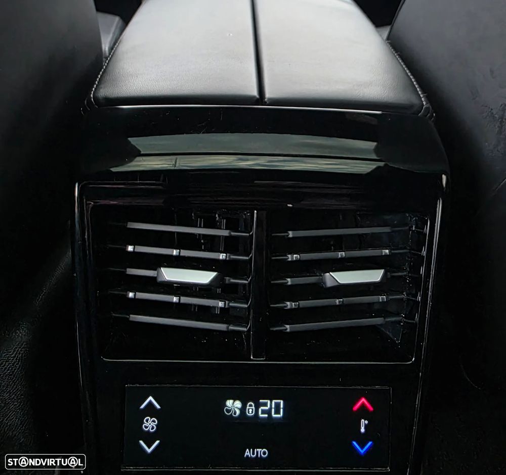 DS DS7 Crossback 2.0 BlueHDi So Chic EAT8 - 17