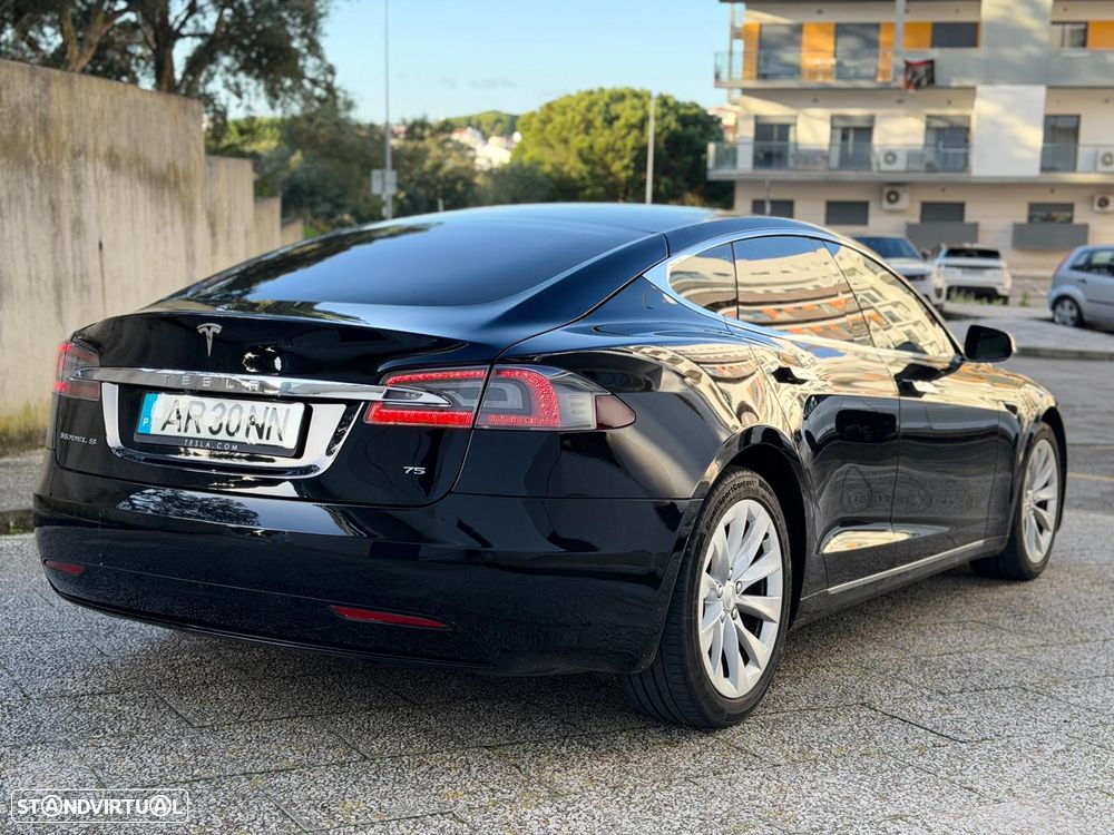 Tesla Model S 75 - 15