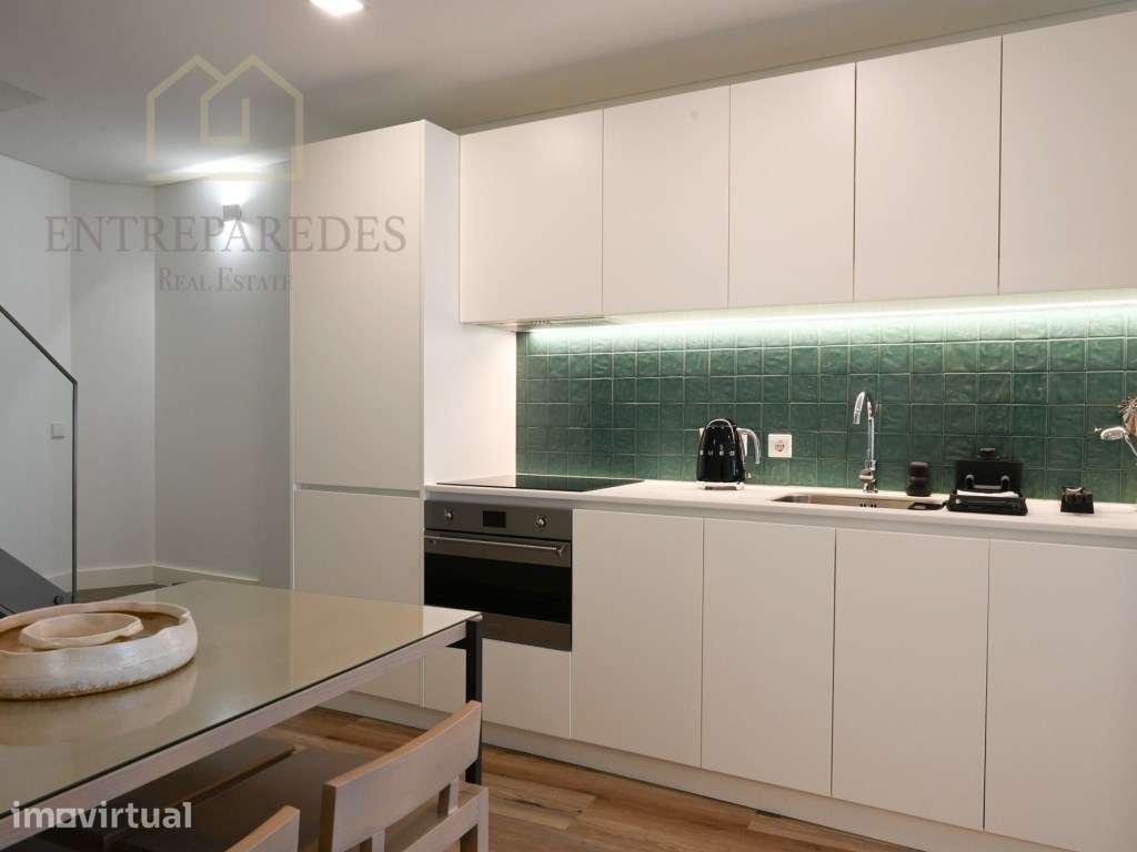 Townhouse casa duplex T2 com jardim, mobilada e equipada, junto ao ... - Grande imagem: 2/27
