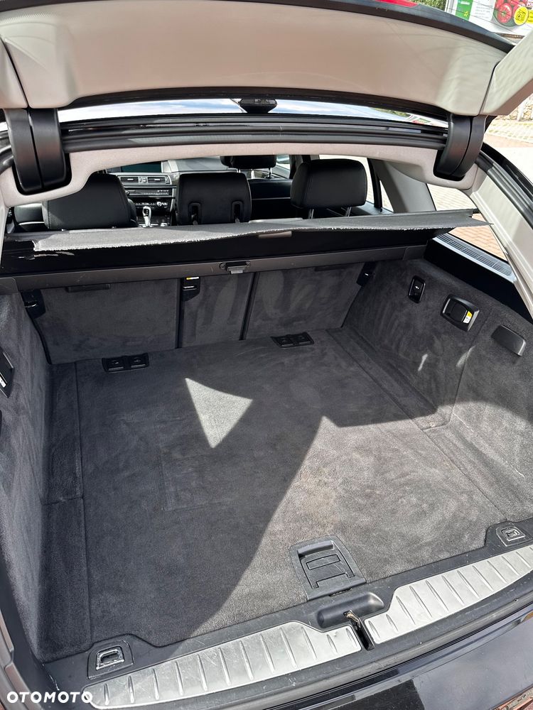 BMW Seria 5 520d Touring - 17