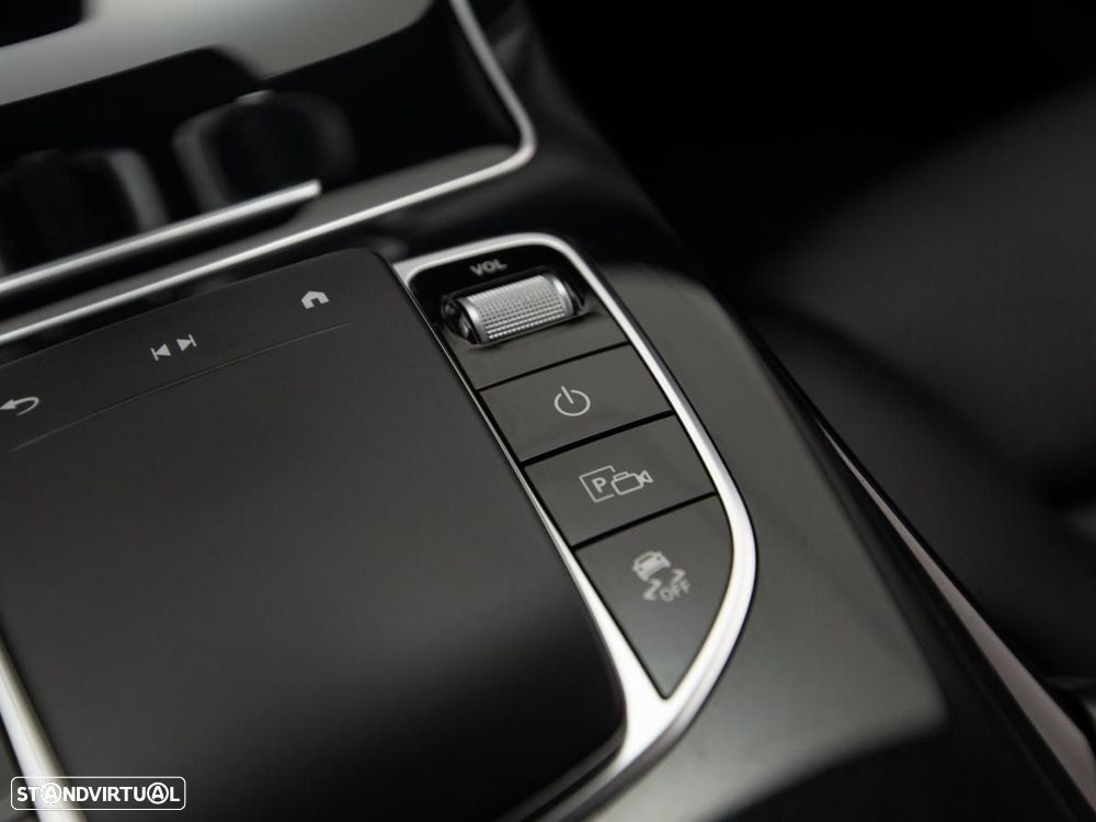 Mercedes-Benz GLC 300 de 4Matic - 25