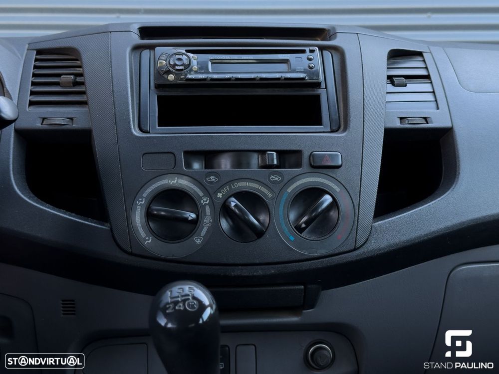 Toyota Hilux 2.5 D-4D 2WD CD - 24