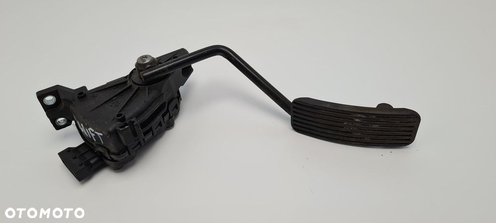 suzuki swift mk6 1.3 d pedał gazu 49400-62j70-xa1 - 2