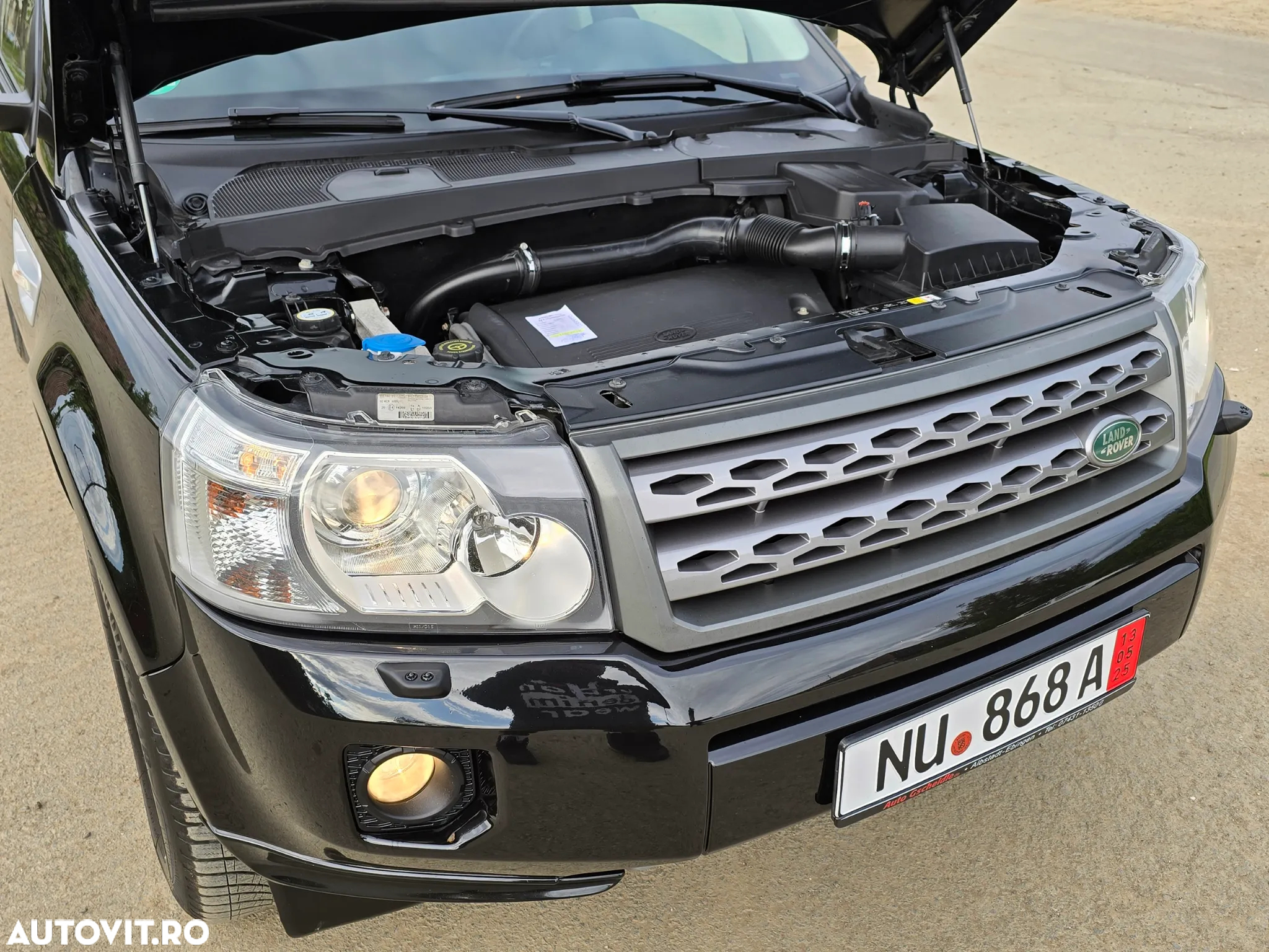 Land Rover Freelander 2 2.2 TD4 S - 38