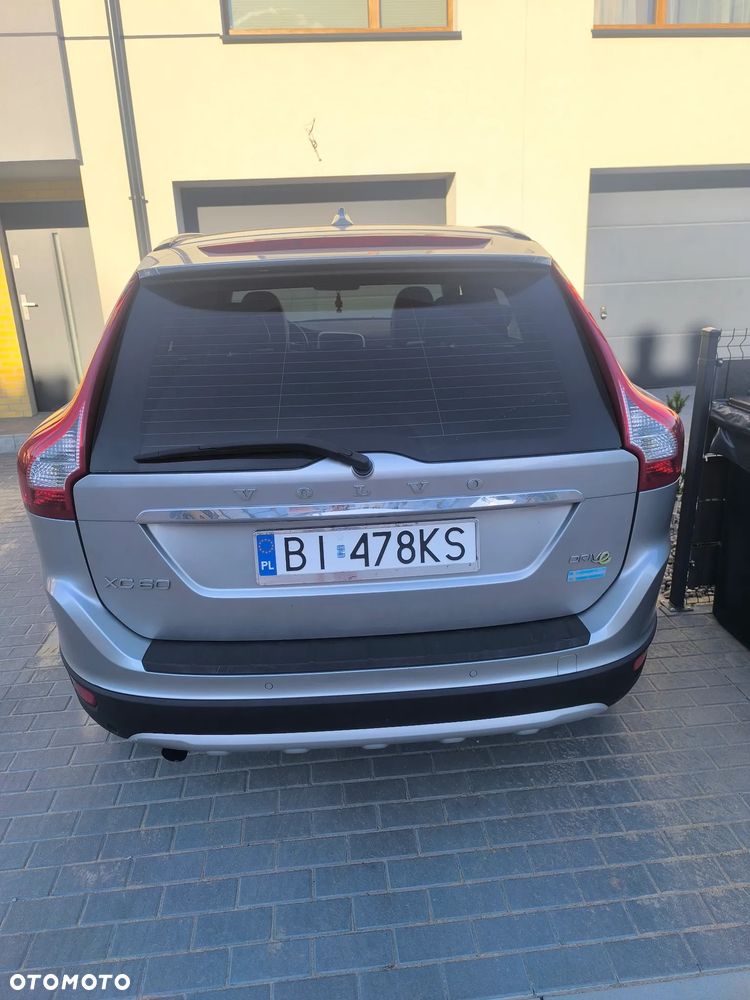 Volvo XC 60 DRIVe Summum - 4