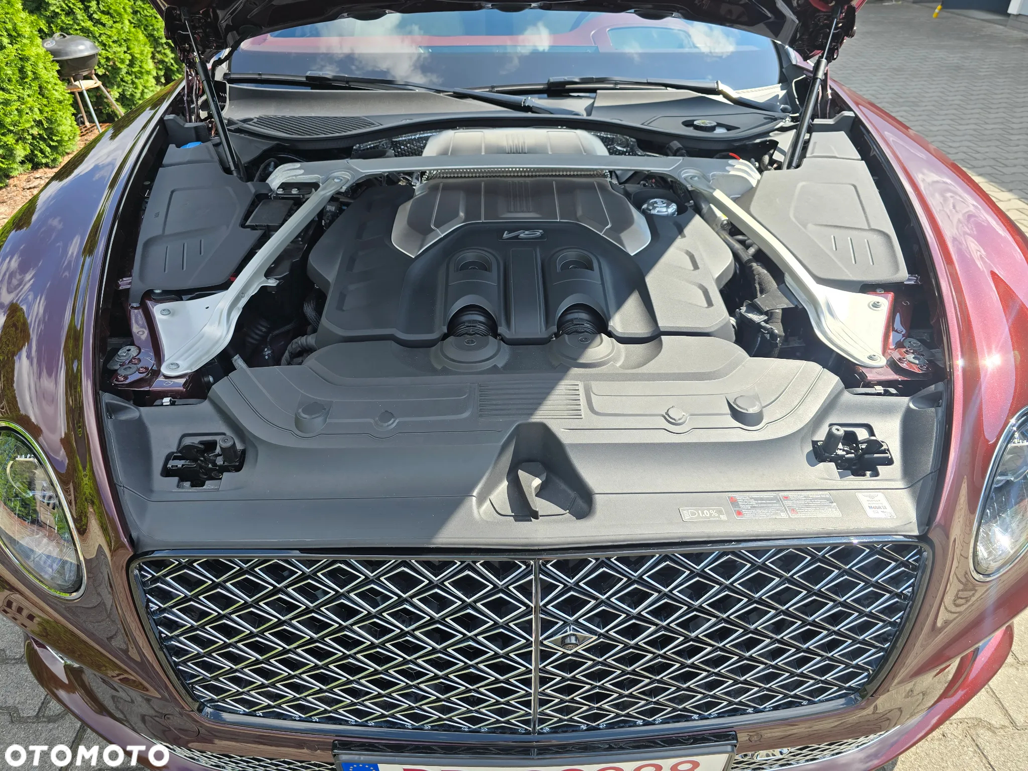 Bentley Continental GT New Convertible V8 Mulliner - 31