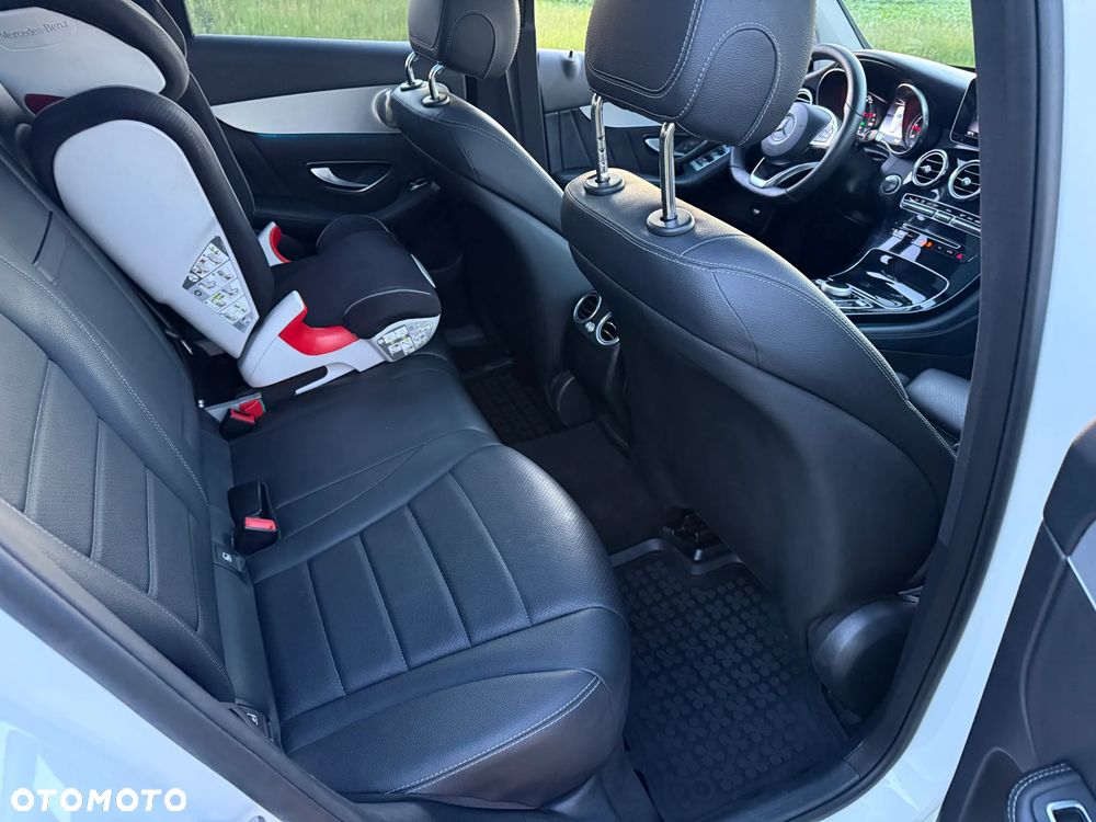 Mercedes-Benz GLC 220 d 4-Matic - 14