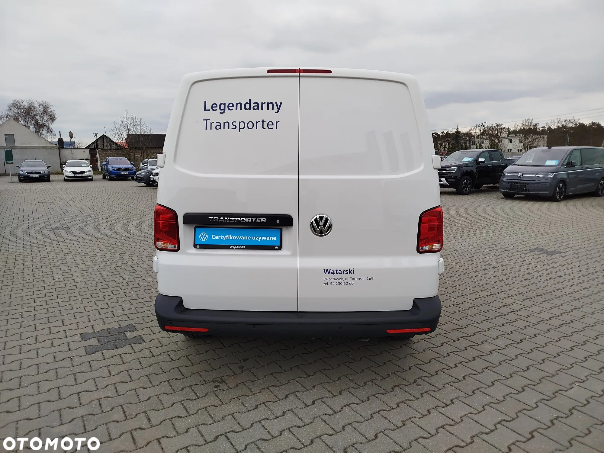 Volkswagen TRANSPORTER T6.1 FURGON / Silnik: 2,0 TDI / 110 kW (150 KM) / skrzynia biegów: 6-biegowa manualna / Rozstaw osi: 3400 mm - 5