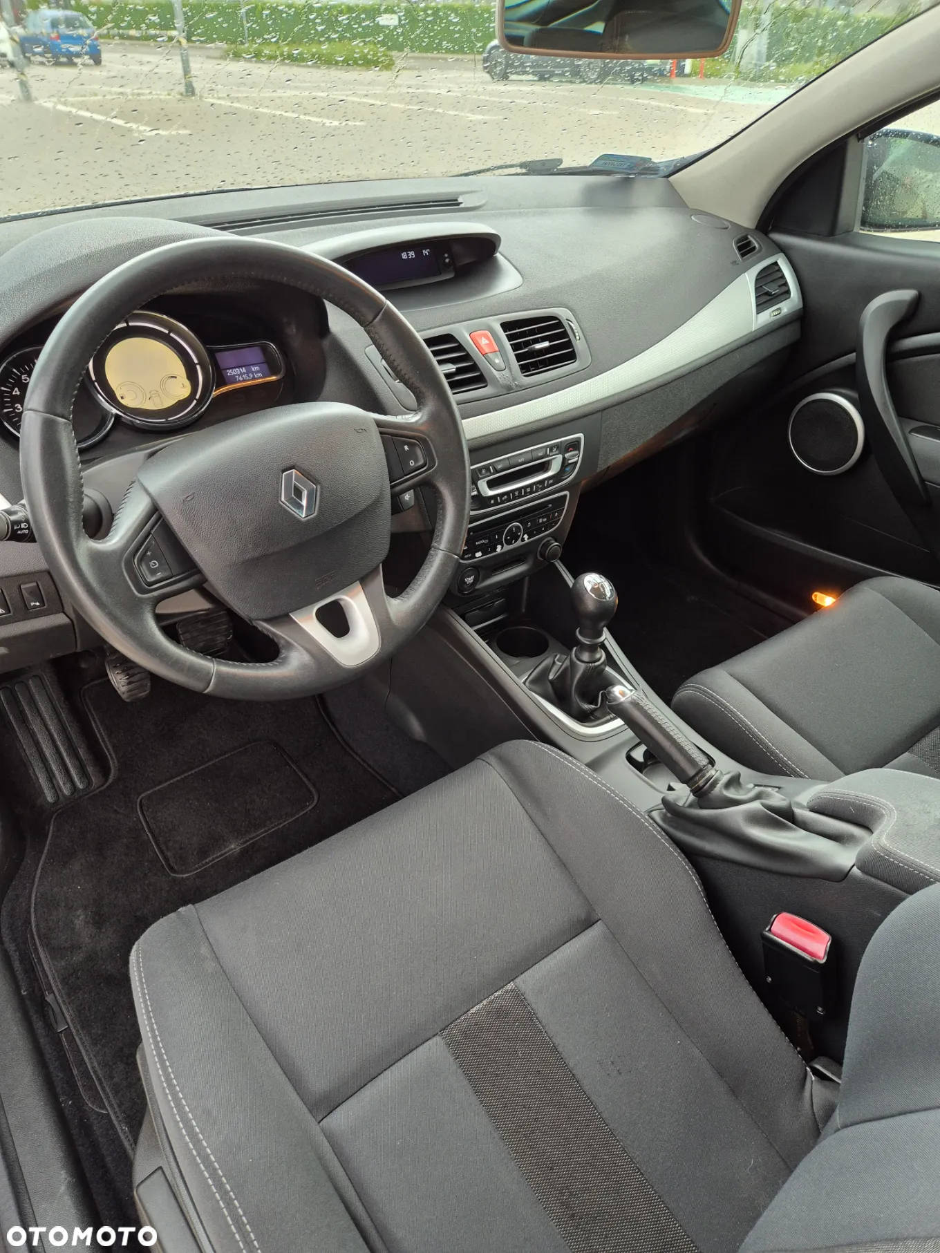 Renault Megane CC 1.6 16V Authentique - 6