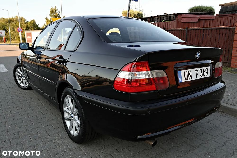 BMW Seria 3 318i - 20