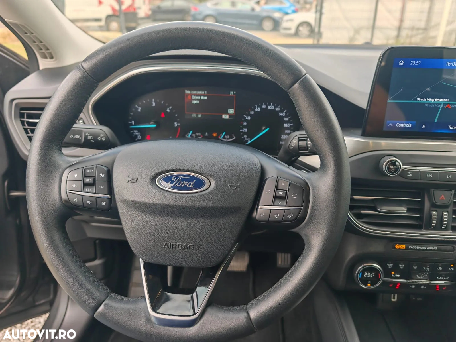 Ford Focus 1.5 EcoBlue Start-Stopp-System Aut. TITANIUM - 7