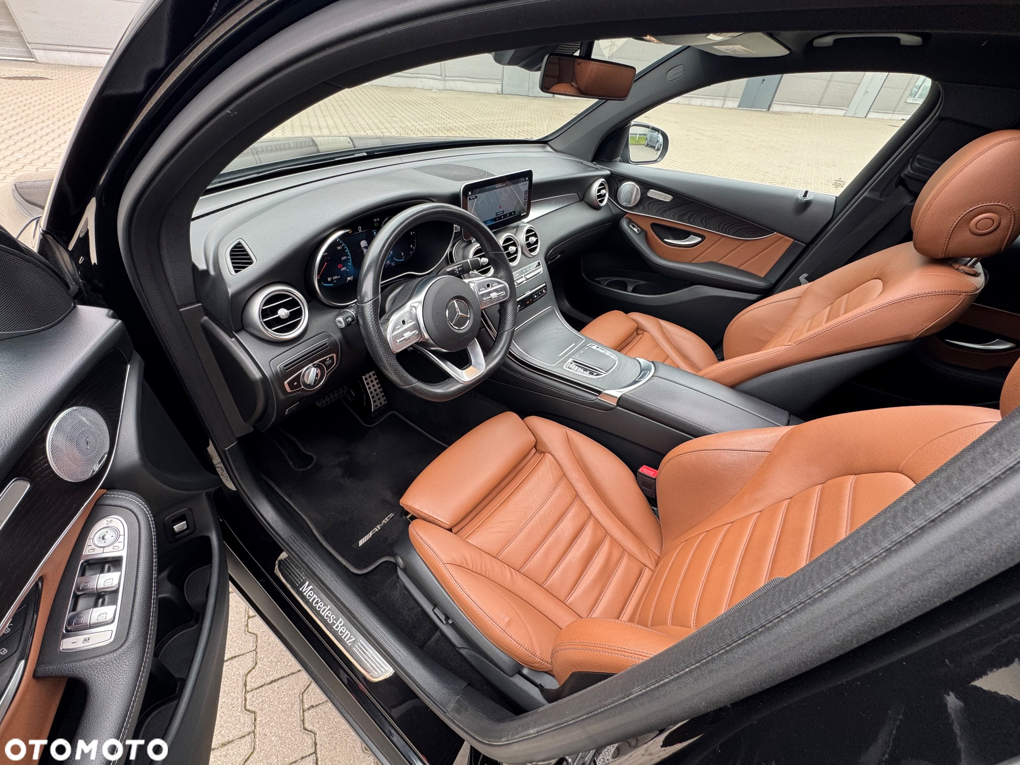 Mercedes-Benz GLC 220 d 4Matic 9G-TRONIC AMG Line - 16