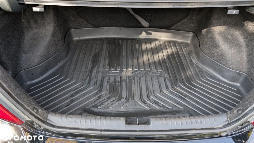 Honda Civic 1.8 Executive - 9