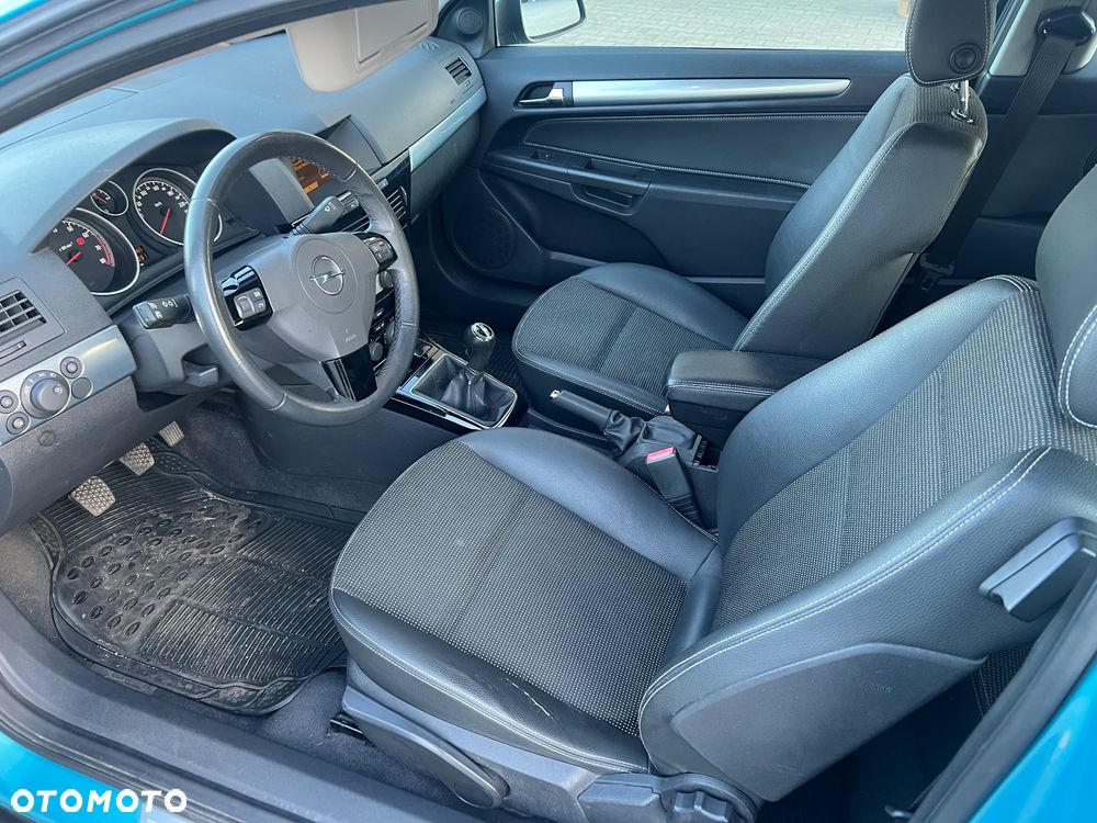Opel Astra - 4