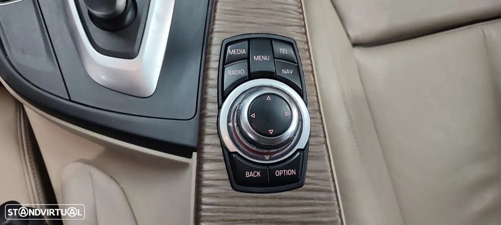 BMW 320 d Touring Aut. Sport Line - 45