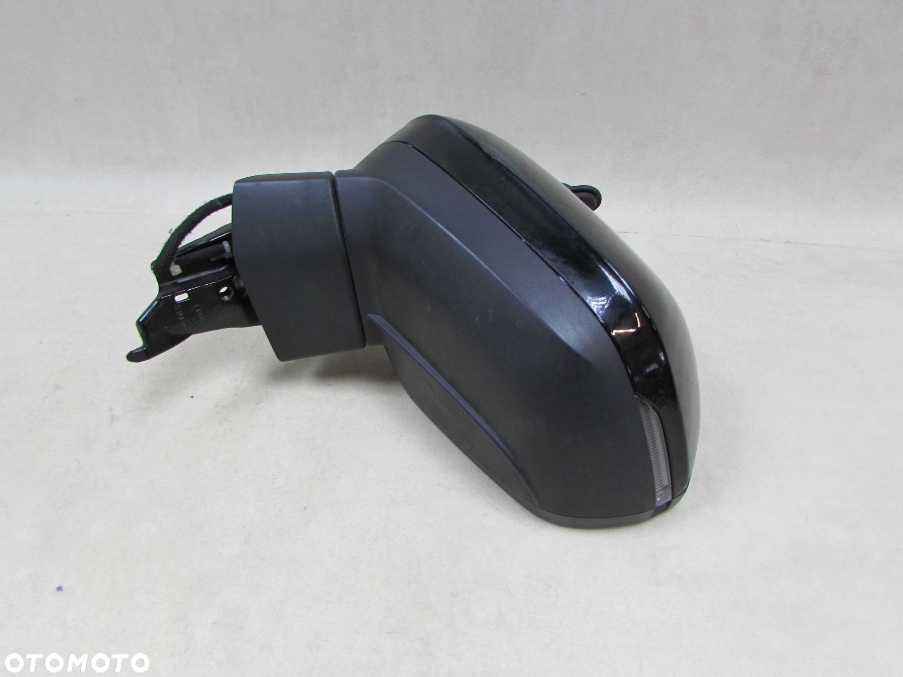AUDI Q3 II 83A 8Y LUSTERKO LEWE 12PIN 18- EUROPA 81A857535E 83B857409H 81A857527A - 3